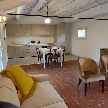 Apartamento A Casa Di Leo *