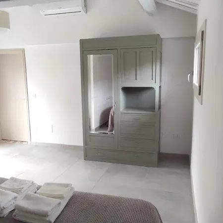 アパート A Casa Di Leo ラヴェンナ